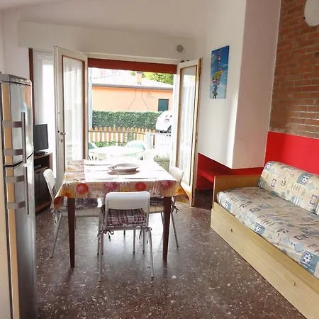 Quiet Near The * Bibione